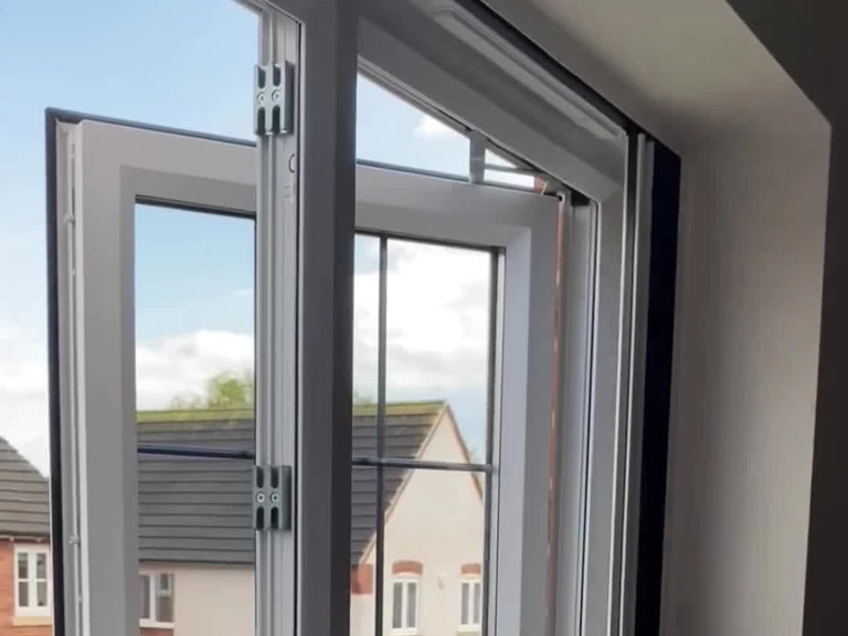 Ümitköy Pileli Sineklik Doğal Hava Akışı ile Enerji Tasarrufu Klima İhtiyacını Düşürür