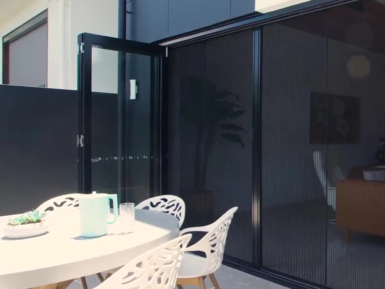 Ümitköy Stor Sineklik Sineklik Hızla Takılır